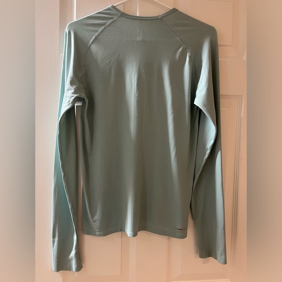 Women’s, Green, Long, Sleeve, “Athletic Works”, Dri more, shirt. - Picture 2 of 5